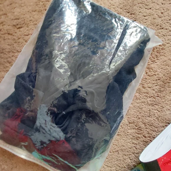 2 peice shirt dress run tight - Picture 4 of 4